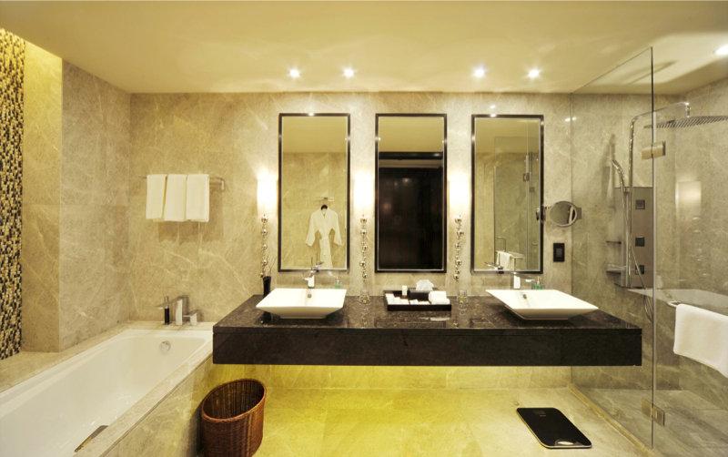 Royal Suites & Towers Ухань Экстерьер фото